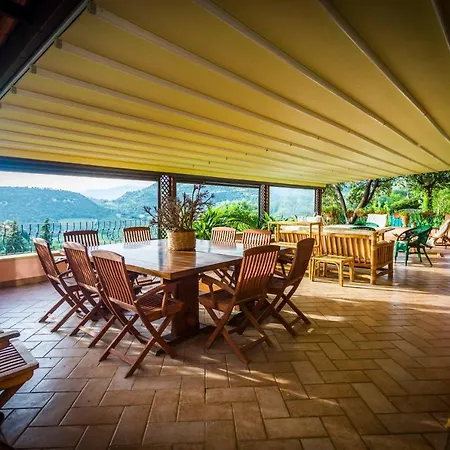 La Tinaia Apartmán *