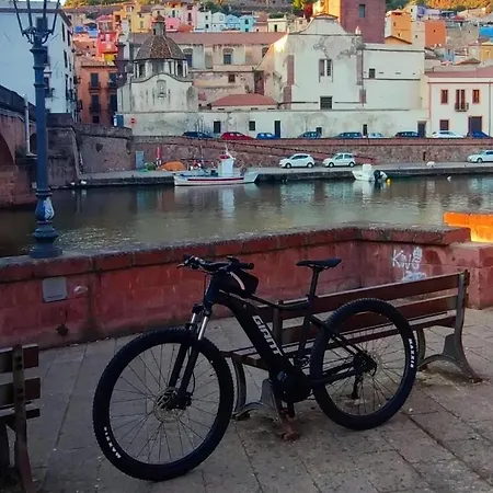 La Tinaia * Bosa Marina